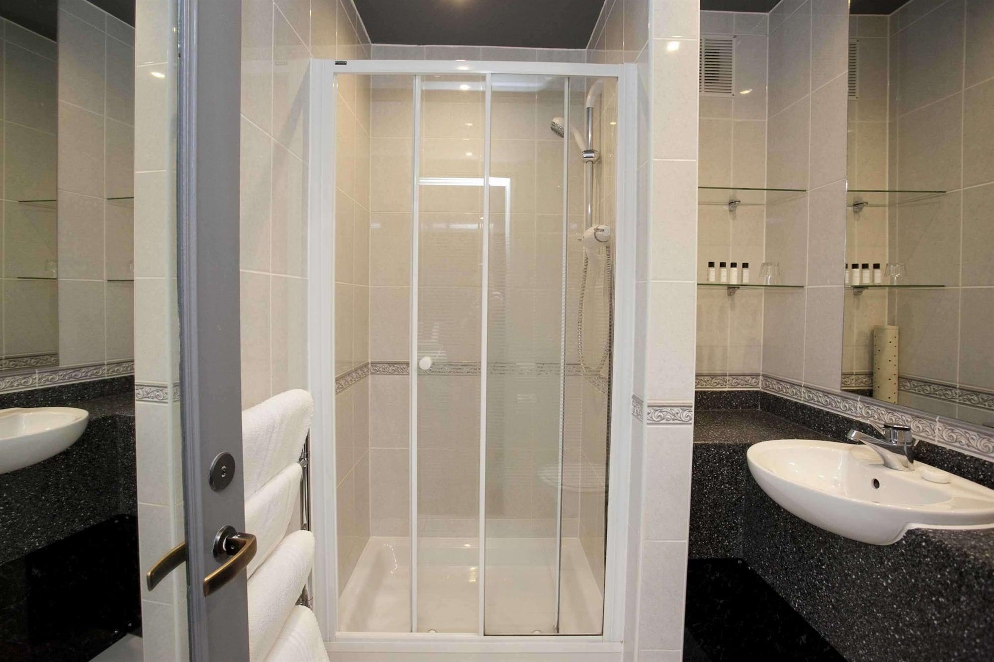 St Hotel; Bw Premier Collection Hotel 4*