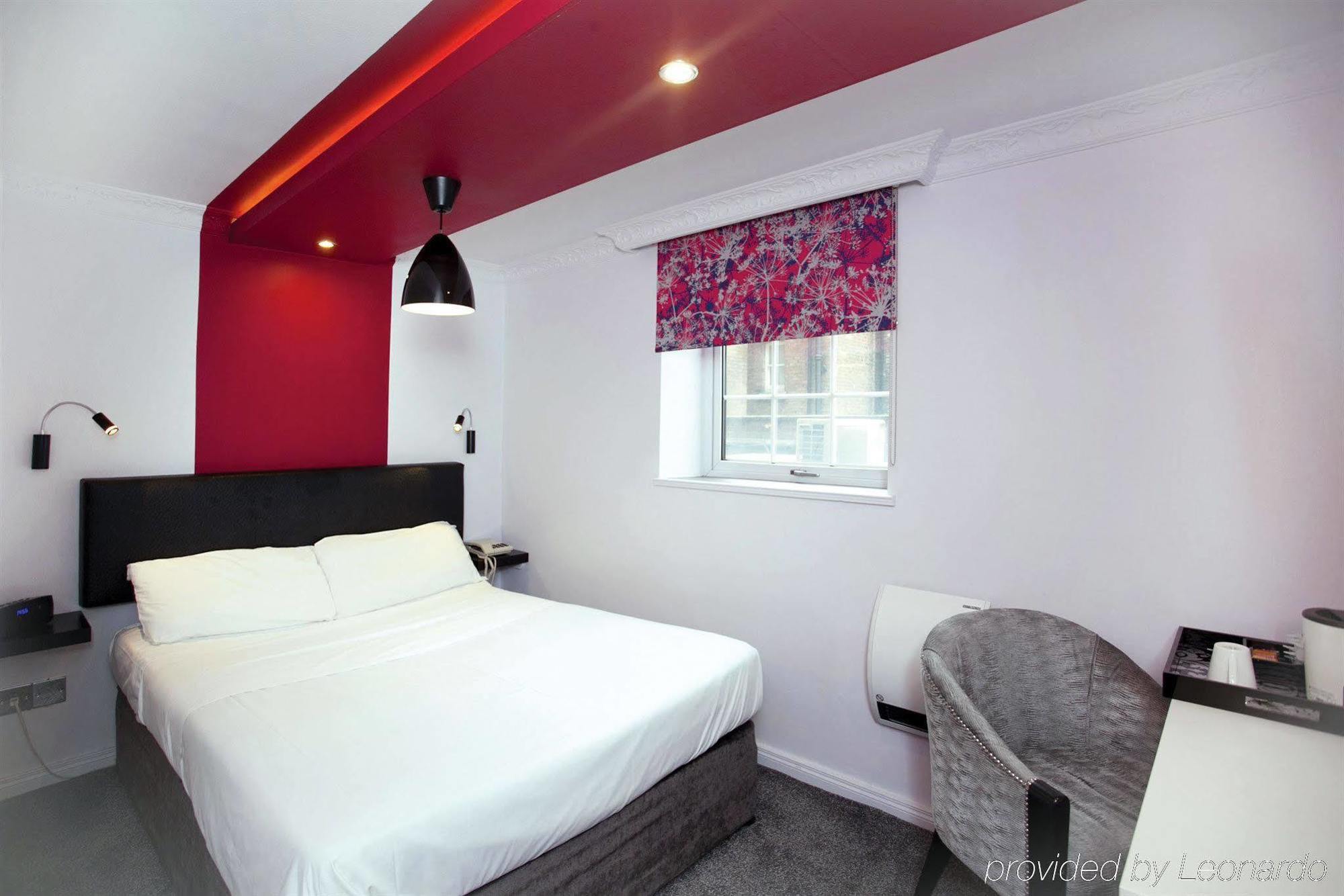 Hotel St Hotel; Bw Premier Collection 4*